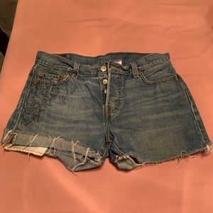 Levi’s Denim Shorts w/ Design
